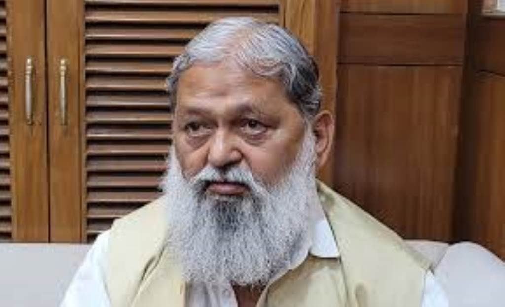 Praghan Minister Modi makes the country aware through Mann Ki Baat  Vij